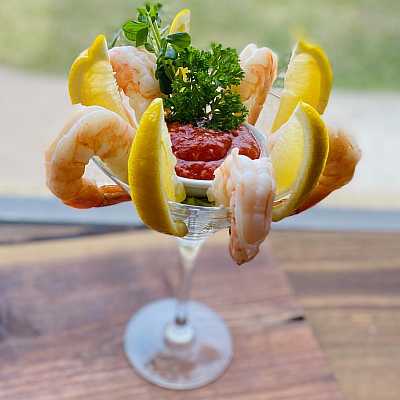 Savoring Perfection: Crafting the Jumbo Shrimp Cocktail